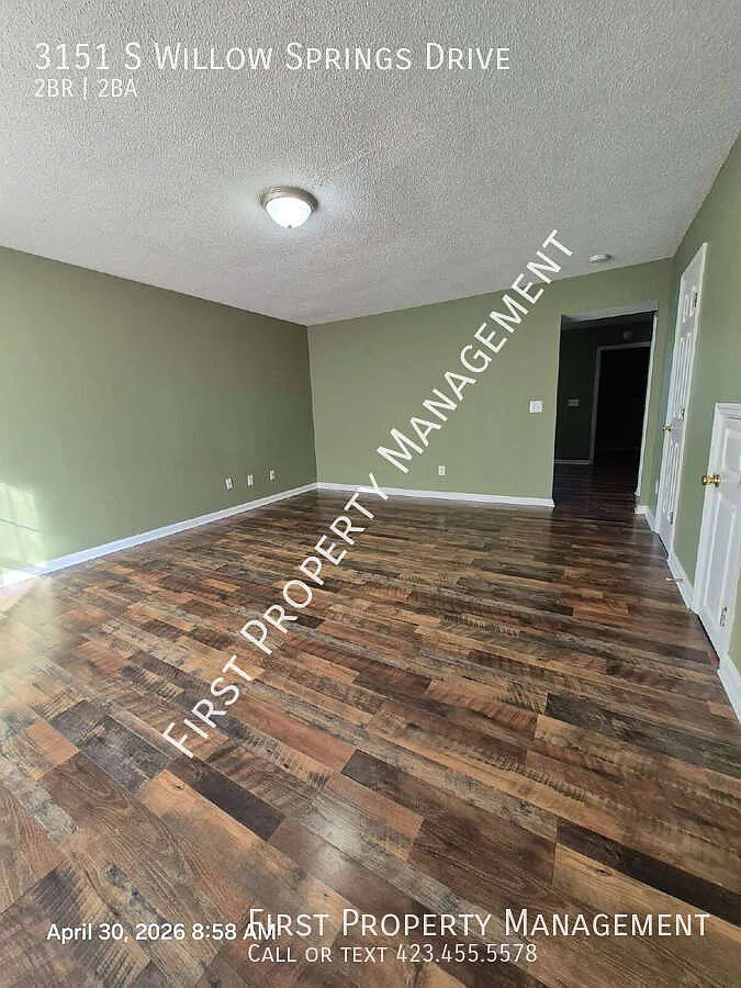 Building Photo - 3151 Willow Springs Dr S