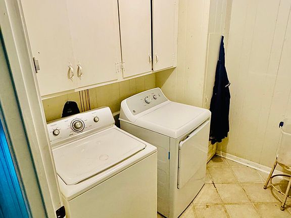 4th image of 626 N Lexington St