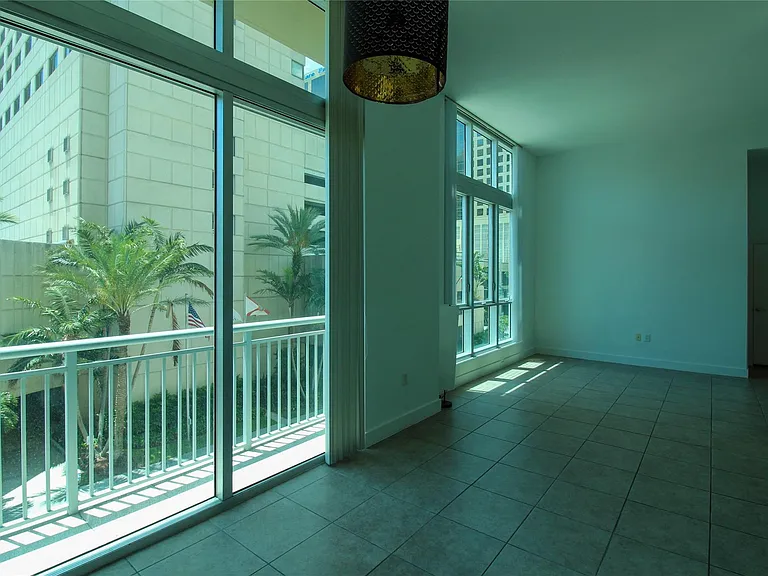 9055 SW 73rd Ct #309 — Photo 7