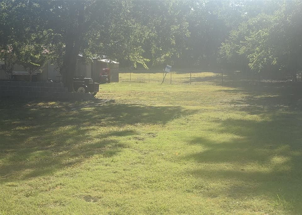 1st image of 300 Woodard St Lot 1C