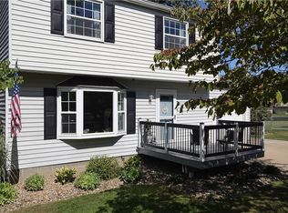 1530 Galaxy Dr, Mogadore, OH