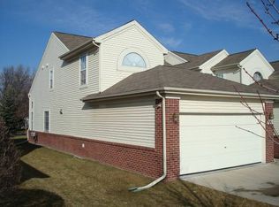 2508 Boulder Ln #1, Auburn Hills, MI 48326
