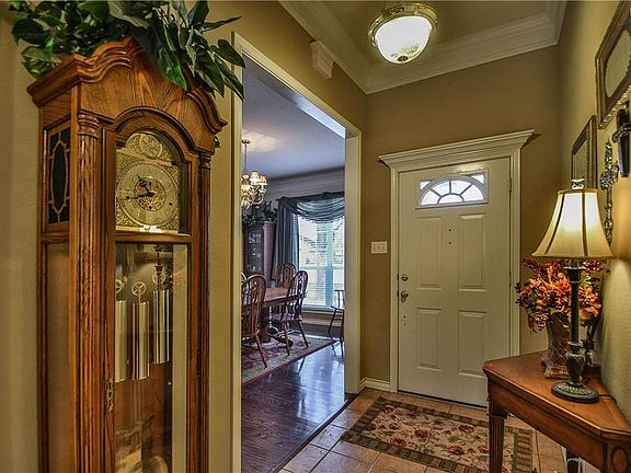 4th image of 6305 Kenilworth Ct