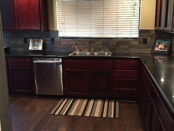 5th image of 1722 Zinfandel Dr