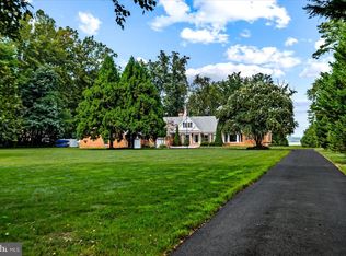 29475 Goose Point Ct, Port Royal, VA 22535