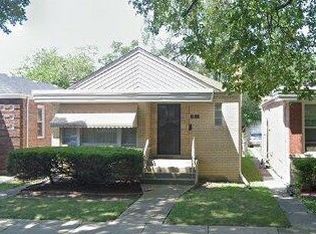 10552 S Eberhart Ave, Chicago, IL