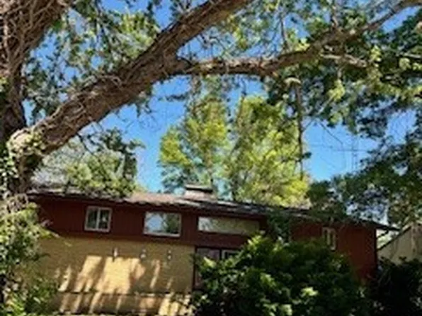 20 Cottontail Ln, Sullivan, IL 61951