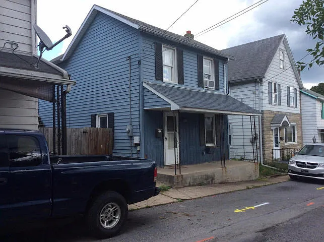 73 Sheetz Ave photo 1