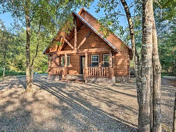 4th image of 218 Timber Hill Ln