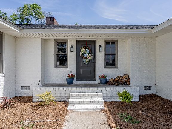 2nd image of 1428 Cross Rd