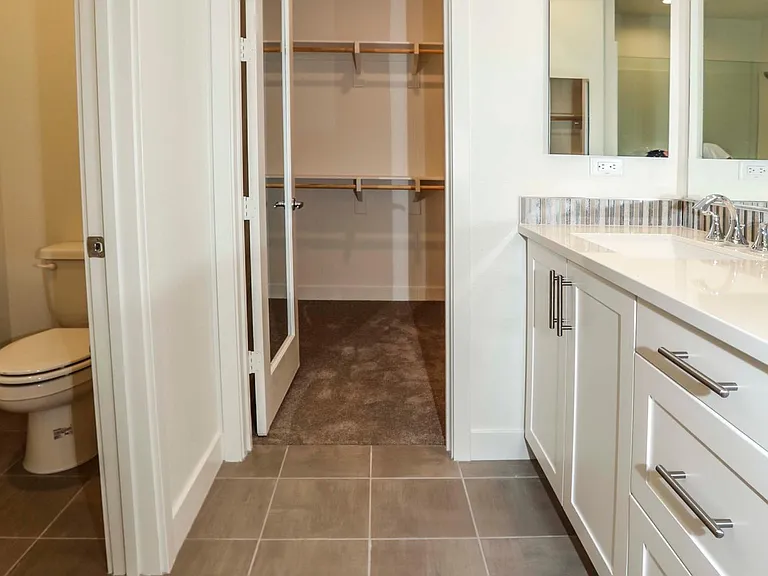 3137 Salina Rd — Photo 10