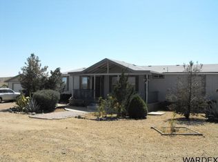 877 S Hope Rd, Golden Valley, AZ 86413