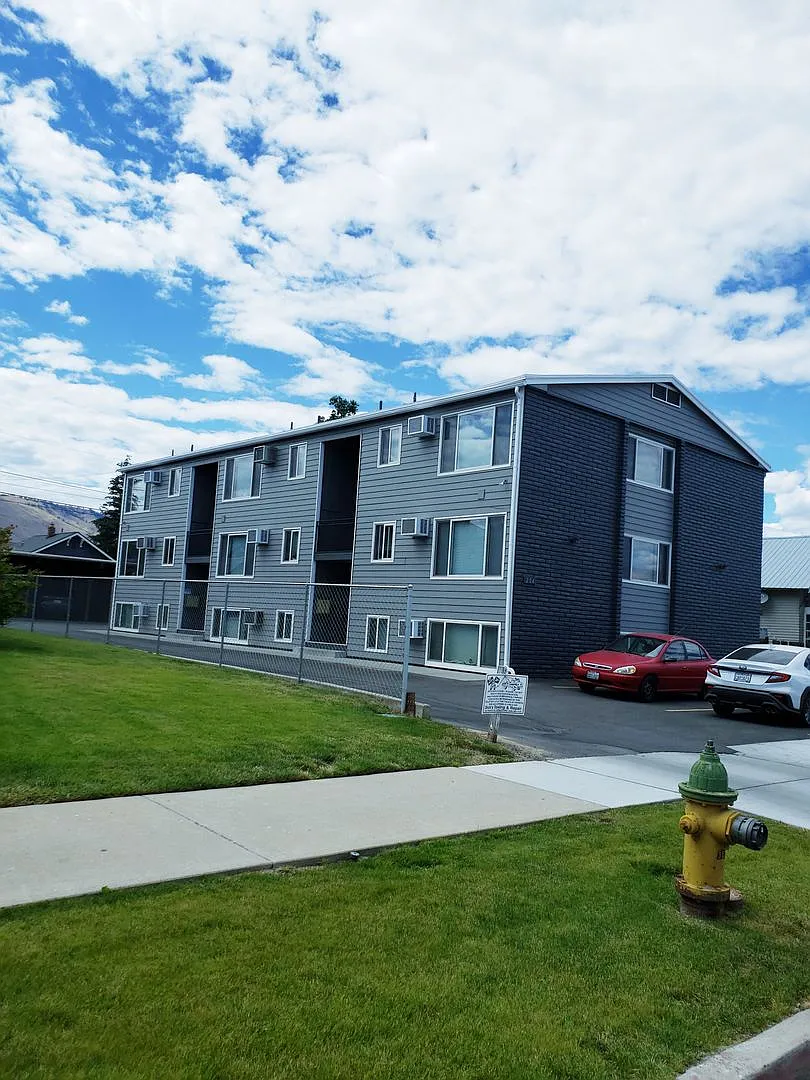 Delaware Apartments — Photo 3
