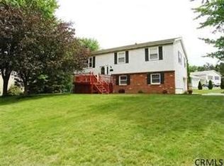 23 Marconi Dr, Latham, NY 12110
