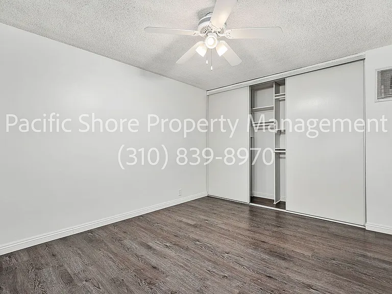 868 West Knoll Apartments — Photo 30