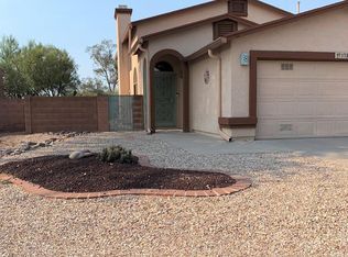 132 E Camino De Diana, Green Valley, AZ 85614
