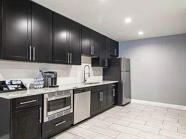 32Hundred Lenox