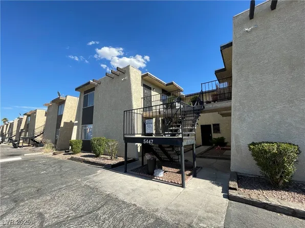 5447 Retablo Ave APT 4, Las Vegas, NV 89103