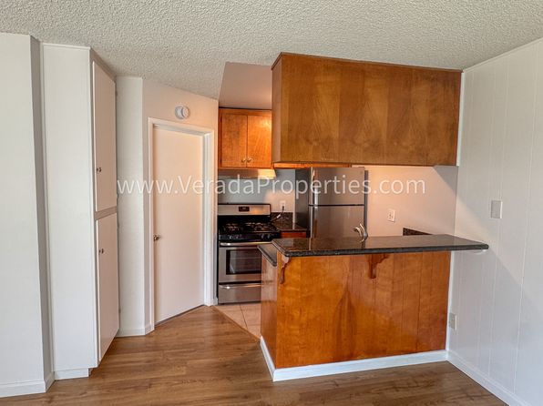 4336 Estrella Ave #6