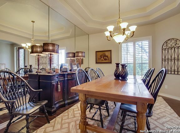 4th image of 18343 Emerald Oaks Dr