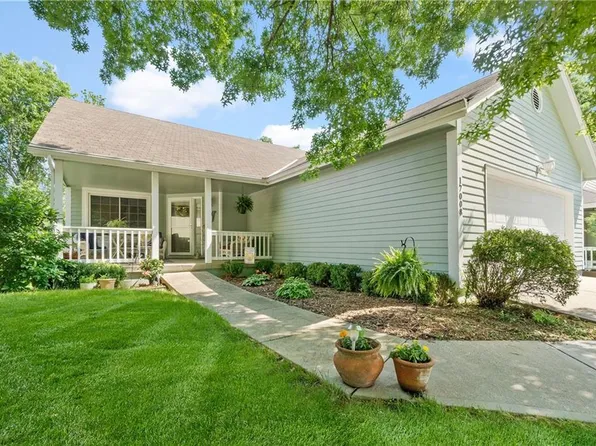 17008 E 45th St S, Independence, MO 64055