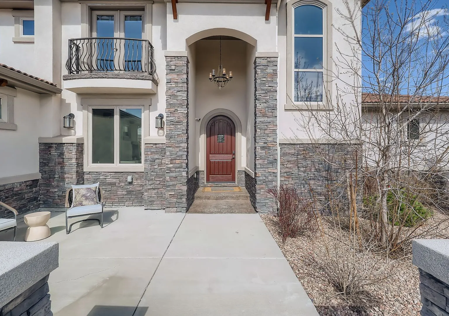Astonishing Custom home in Flying Horse! — Photo 2