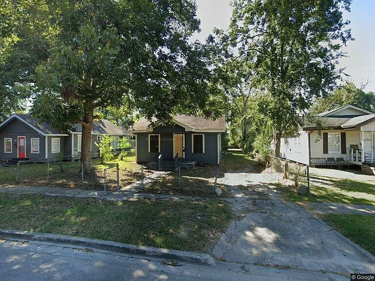 1951 Harrison St