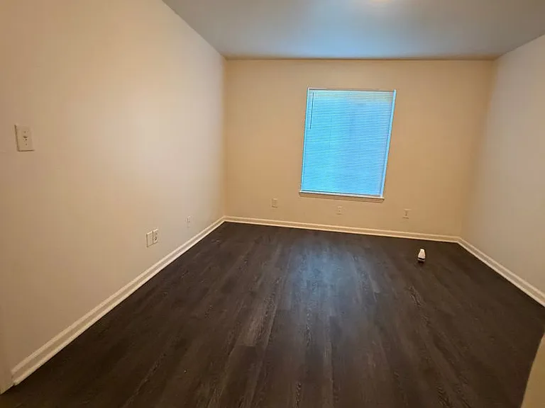 702 Farmhurst Dr #N — Photo 14