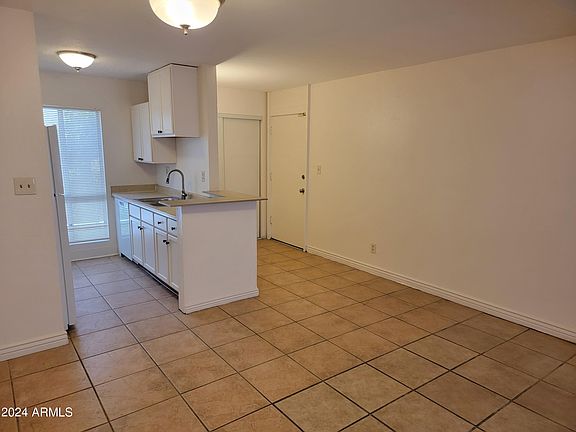 3rd image of 1701 W TUCKEY Lane #110
