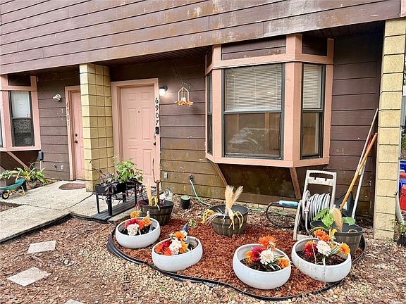 4th image of 6907 SW 44TH AVENUE