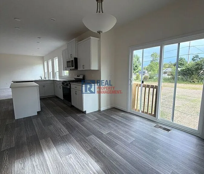 3072 Simpson Ct — Photo 13