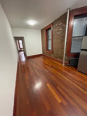 Rented by Bond New York | media 11