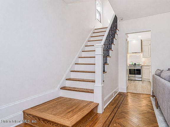 3rd image of 237 Rice Ave