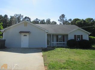 225 Lazy Hollow Ln, Covington, GA 30016