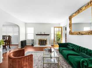99-15 199th St #1, Hollis, NY 11423