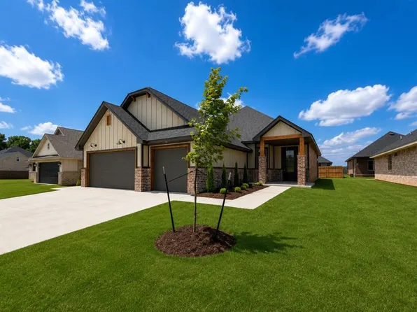5109 Vine Cliff Rd, Mustang, OK 73064
