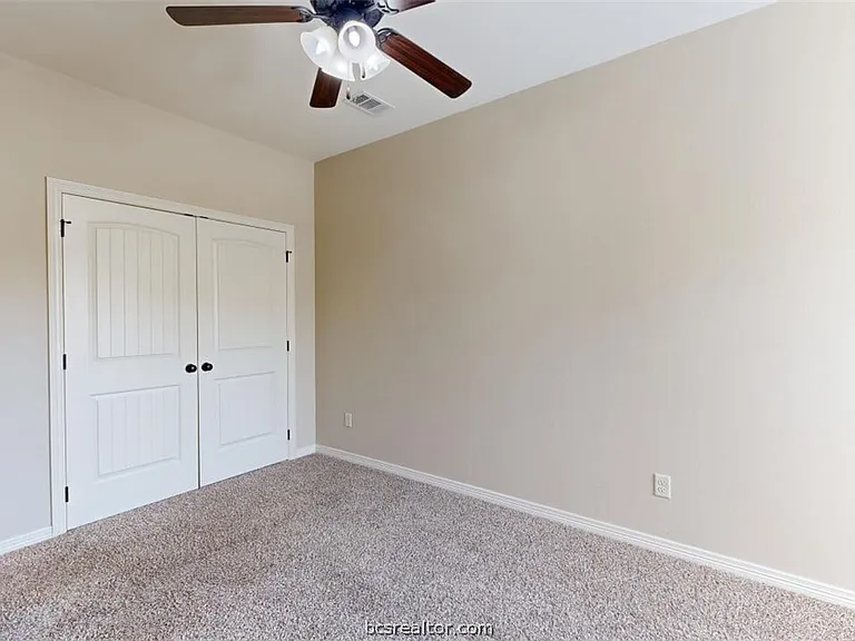303 Ash St #B — Photo 21