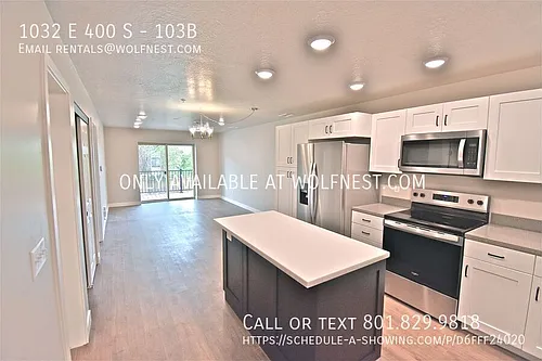 1032 E 400 S Photo 1