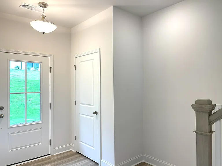 5005 Layman Dr — Photo 5