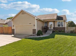 10605 W Lamp Cir, Wichita, KS 67215