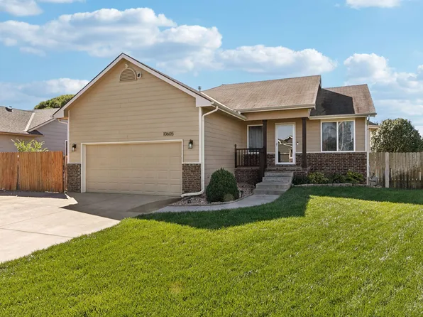 10605 W Lamp Cir, Wichita, KS 67215