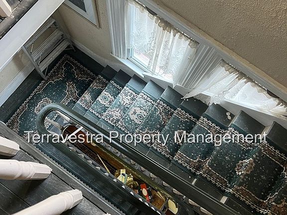 4th image of 7 W Mantua Ave #9C