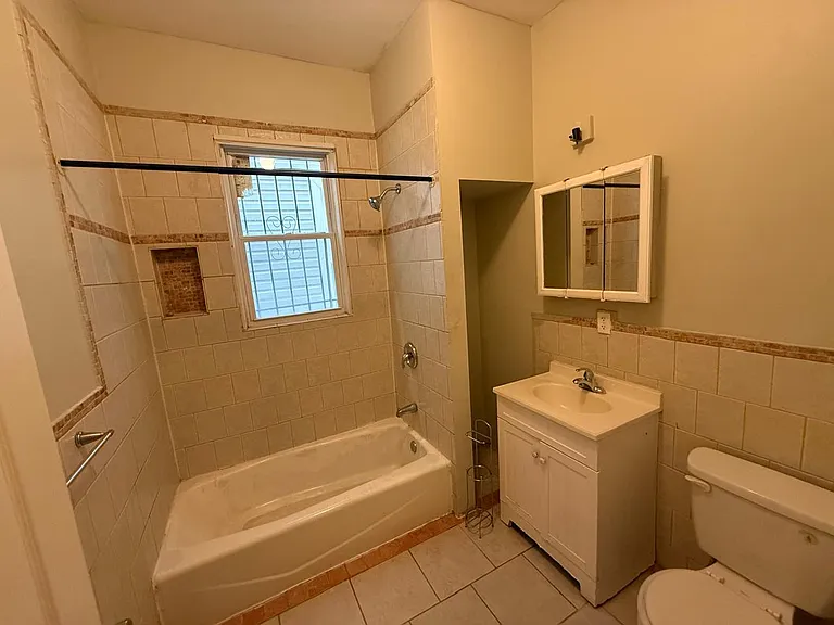 603 S 20th St #1 — Photo 14