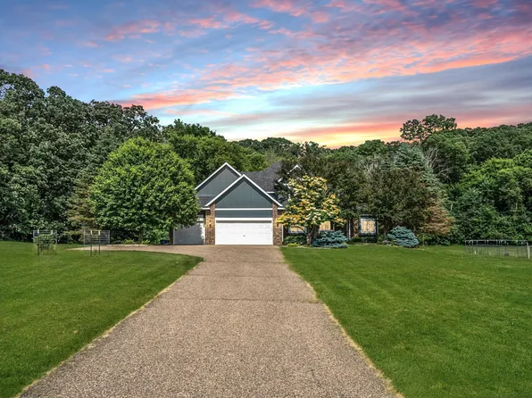 2185 Oriole Ave N, Stillwater, MN 55082