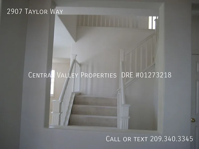 2907 Taylor Way — Photo 14