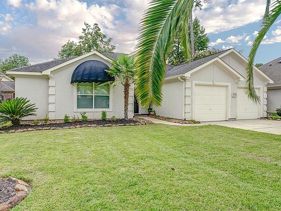 2nd image of 2831 Lake Forest Dr