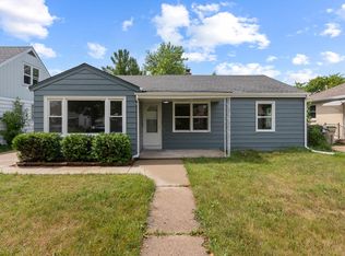 4875 N 61st St, Milwaukee, WI 53218