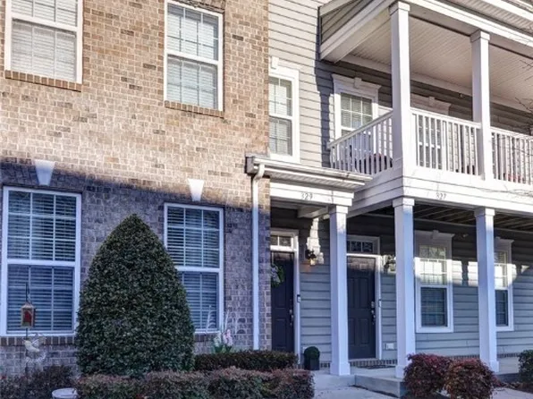 329 Fountain Way, Hampton, VA 23666