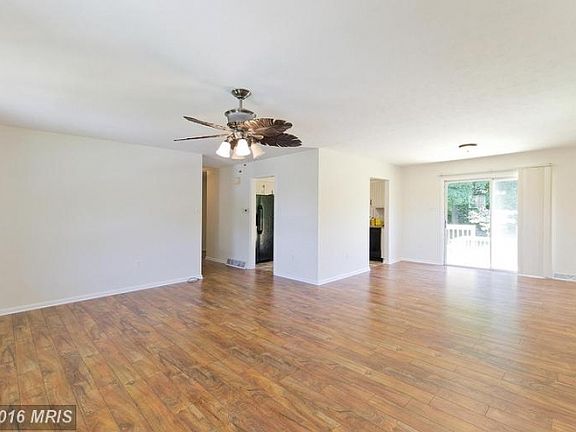 5th image of 126 Wilkins Dr