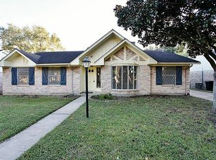 9219 Triola Ln, Houston, TX 77036
